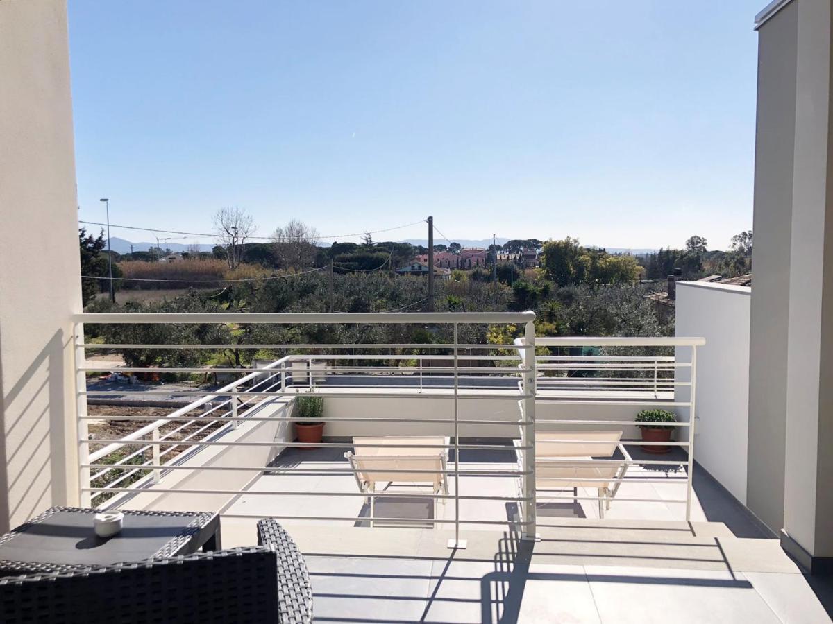 Casa Ginevra A Cecina By Zoom In Earth Appartement Buitenkant foto